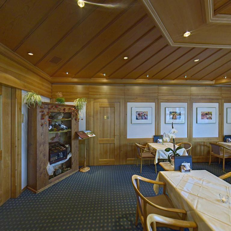 Hotel Bahnhof Giswil Buitenkant foto